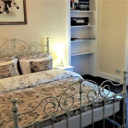Cozy Central Apartment Ίνβερνες Εξωτερικό φωτογραφία